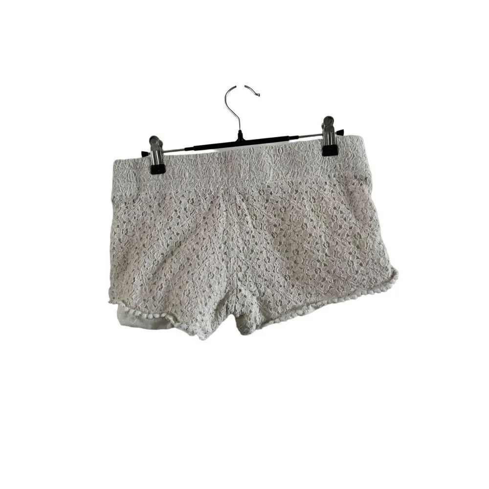 Aqua cream lace shorts XS